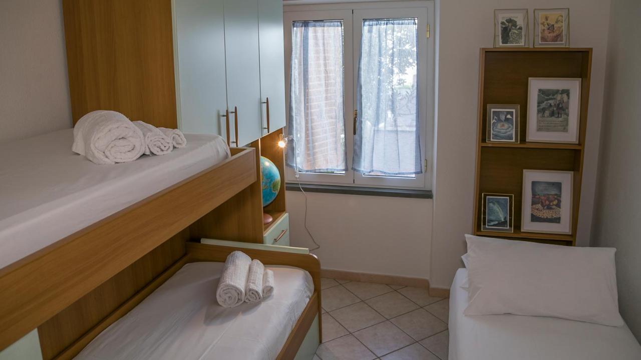 Oasi In Centro - Cala Gonone Apartamento Exterior foto